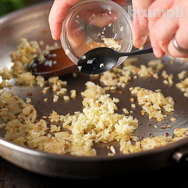 Crispy Pancakes process shots 3 of 22