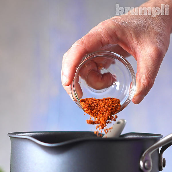 Masala Baked Beans process shots 5 of 11
