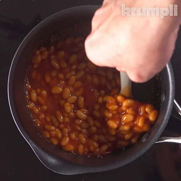 Masala Baked Beans process shots 8 of 11