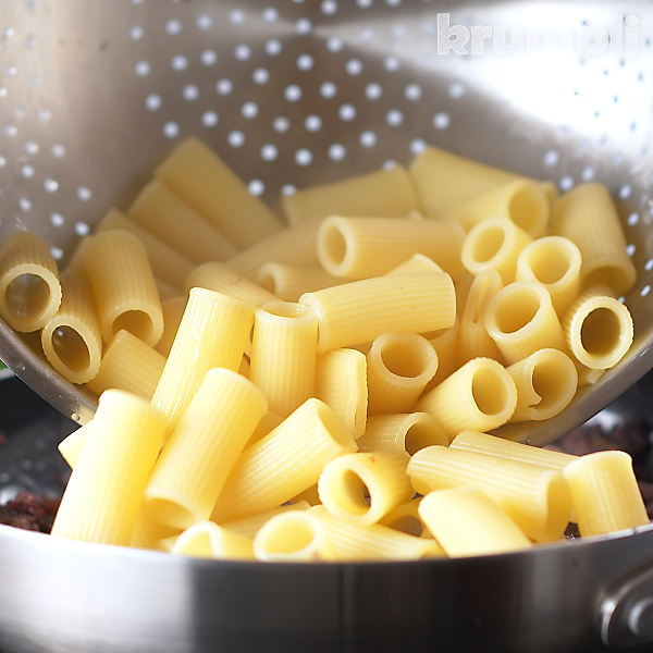 Sardine Pasta process shots 14 of 16