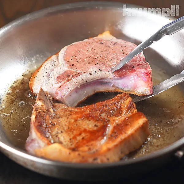Pork Chops and Sauerkraut process shot 2 of 12