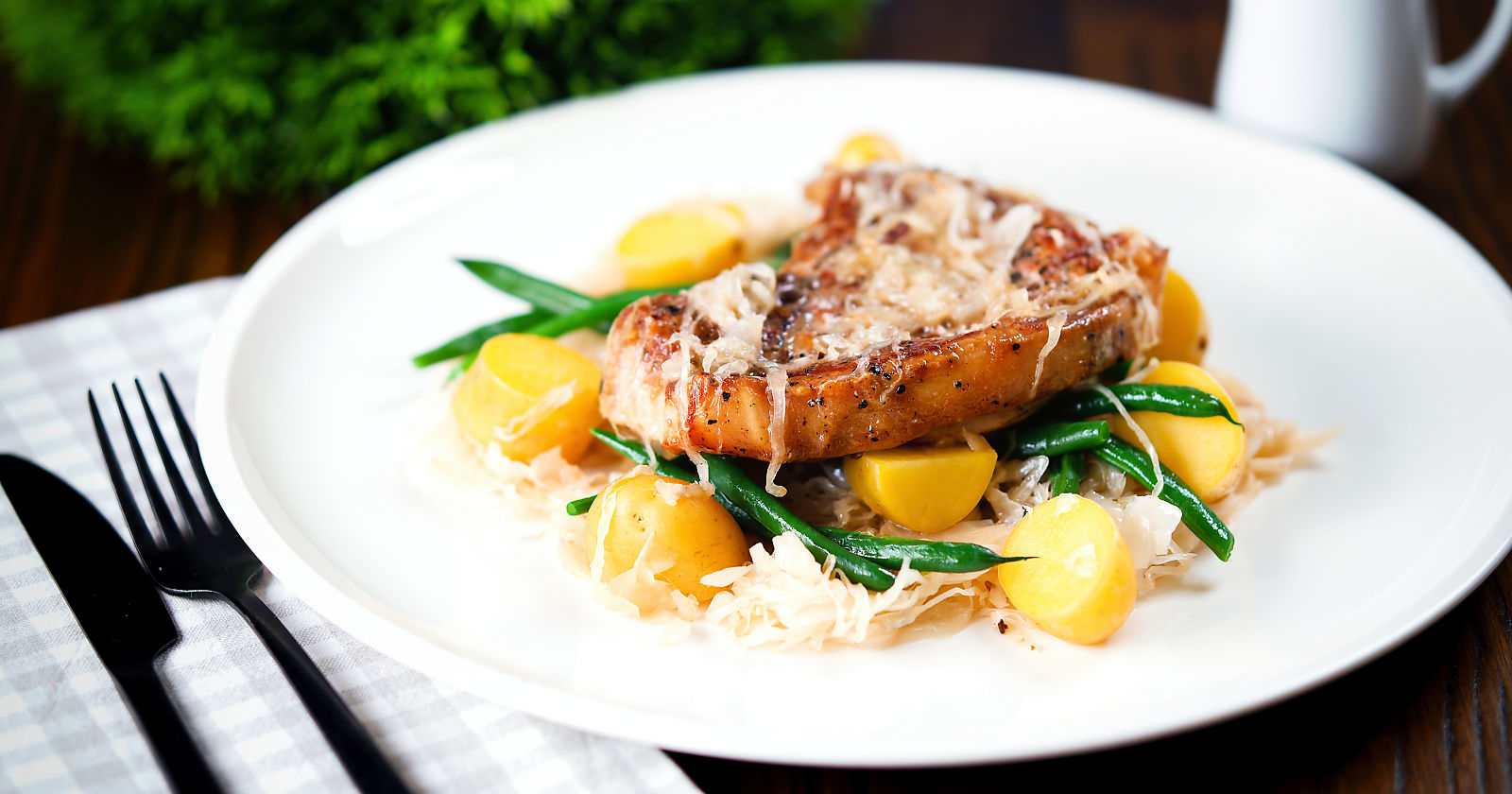 Slow Cooker Pork Chops with Potatoes and Sauerkraut