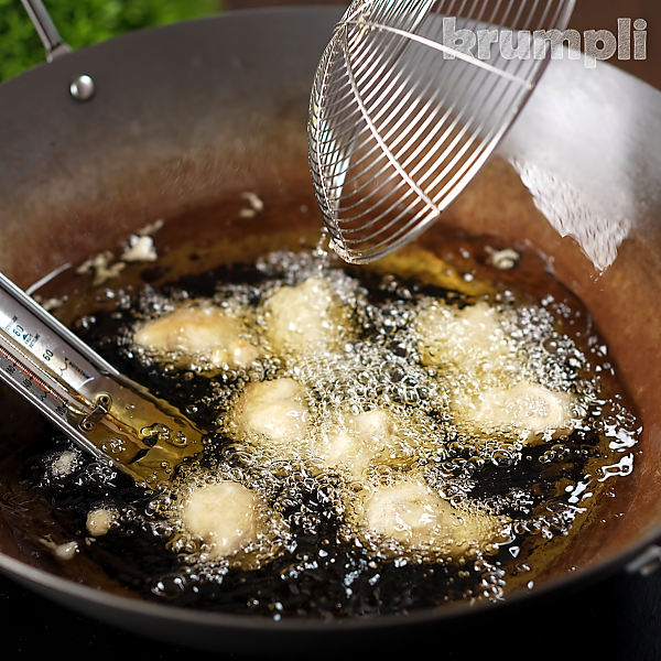 Sweet and Sour Pork Balls process shots 19 of 21