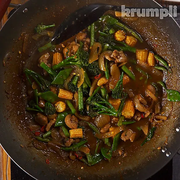 Thai Jungle Curry process shots 11 of 13