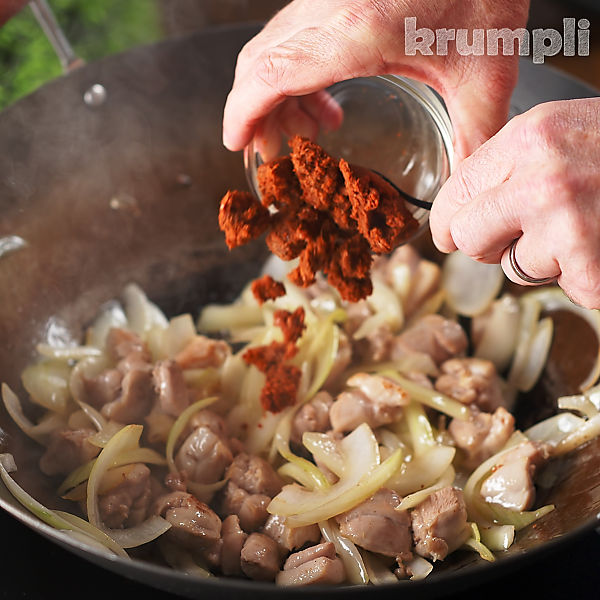 Thai Jungle Curry process shots 3 of 13