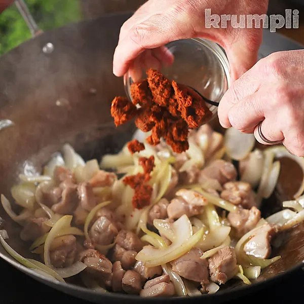 Thai Jungle Curry process shots 3 of 13