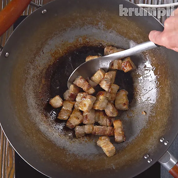 Vietnamese Pork Belly process step 2 of 13