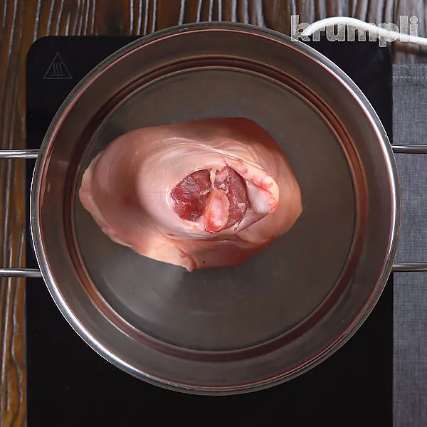 Chinese Braised Pork process shots 1 of 20