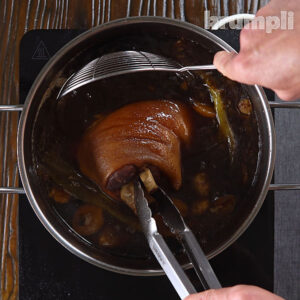 Chinese Braised Pork process shots 15 of 20