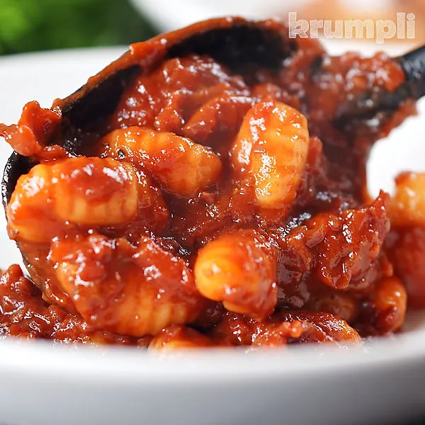 Gnocchi with Tomato Sauce process shots 12 of 12