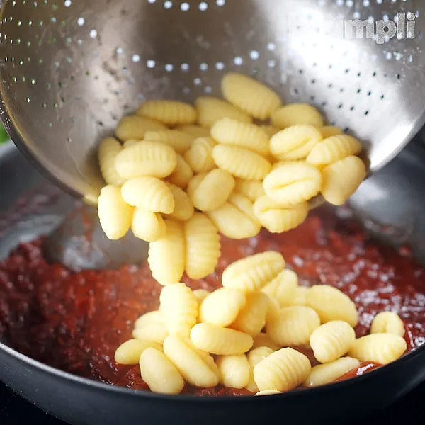 Gnocchi with Tomato Sauce process shots 9 of 12