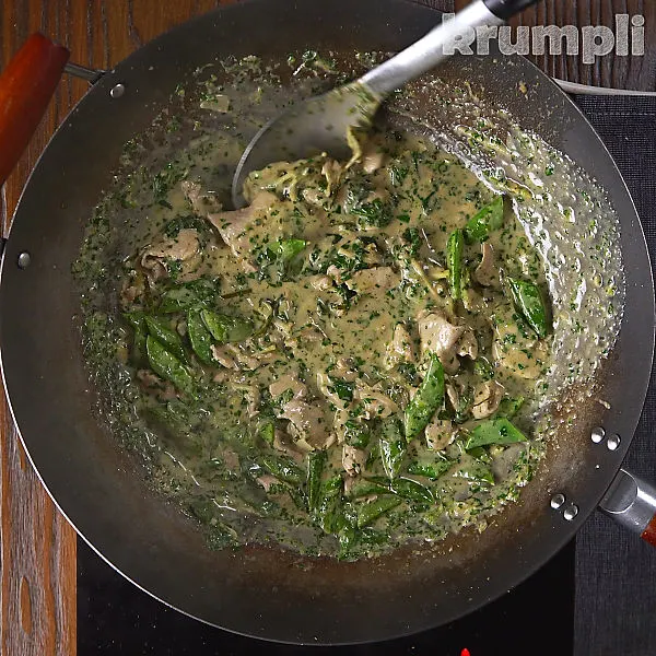 Thai Green Pork Curry process shots 10 of 10