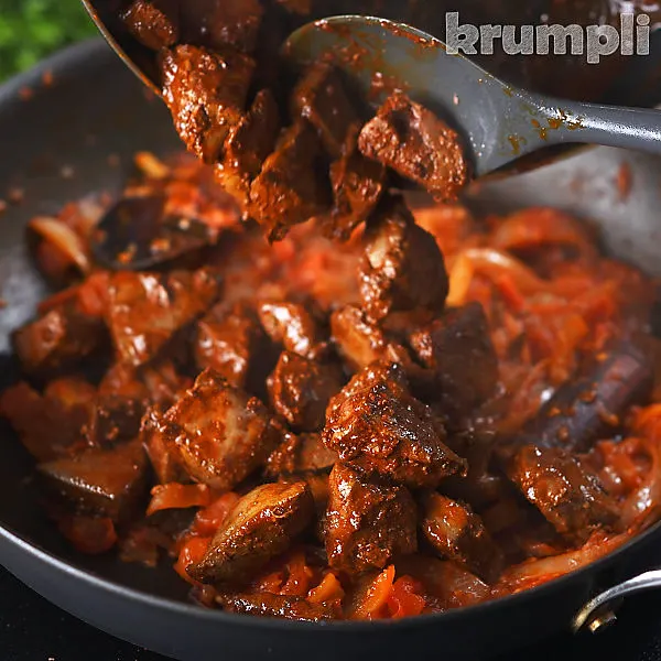Liver Curry process shots 15 of 17