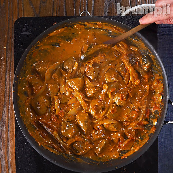 Liver Curry process shots 17 of 17