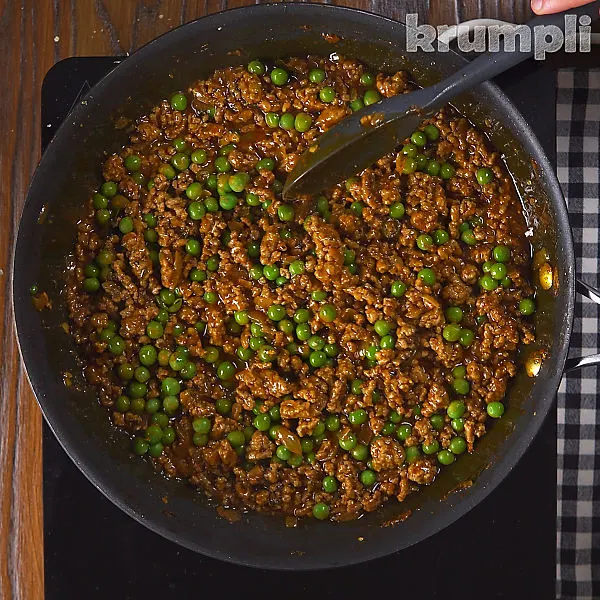 Keema Hotpot process shots 14 of 23