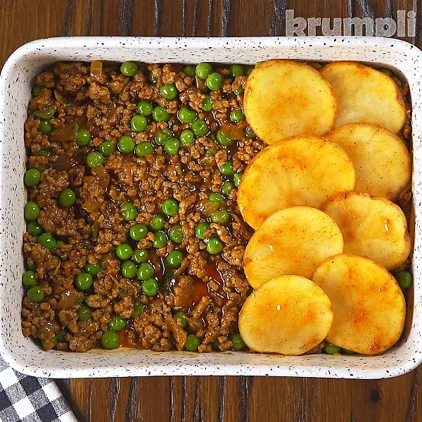 Keema Hotpot process shots 19 of 23
