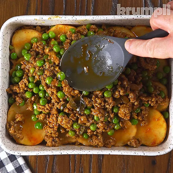 Keema Hotpot process shots 21 of 23