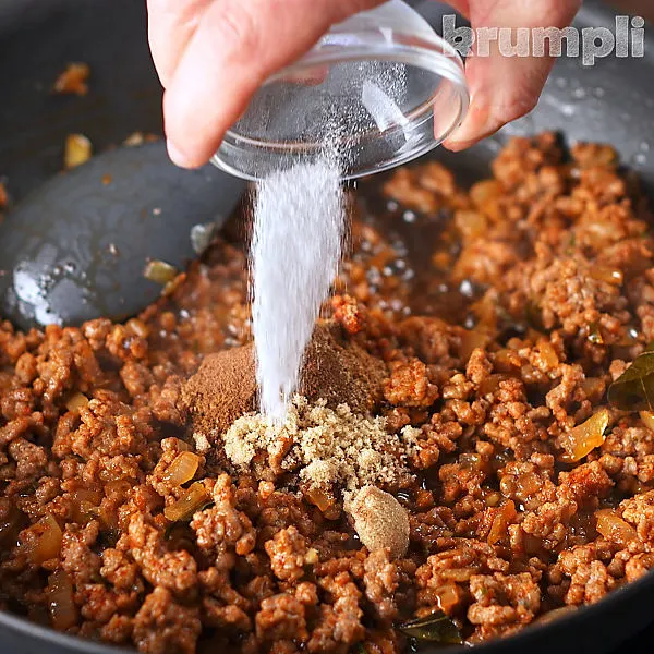 Keema Hotpot process shots 9 of 23