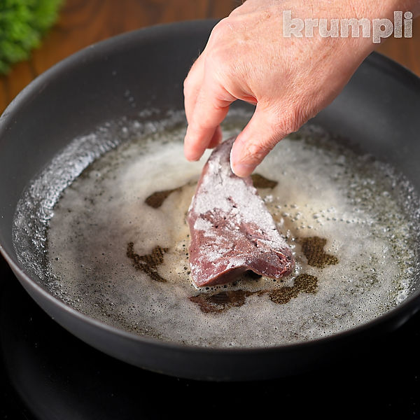 Lambs Liver and Onions process shot 7 of 10