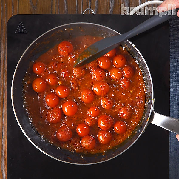 Prawn Saganaki process shots 5 of 9