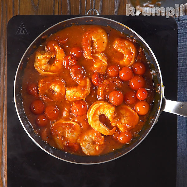 Prawn Saganaki process shots 8 of 9