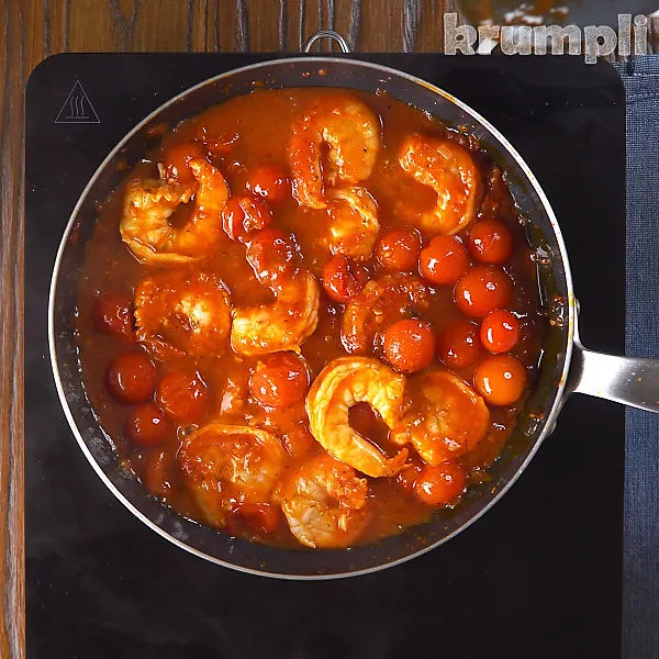 Prawn Saganaki process shots 8 of 9