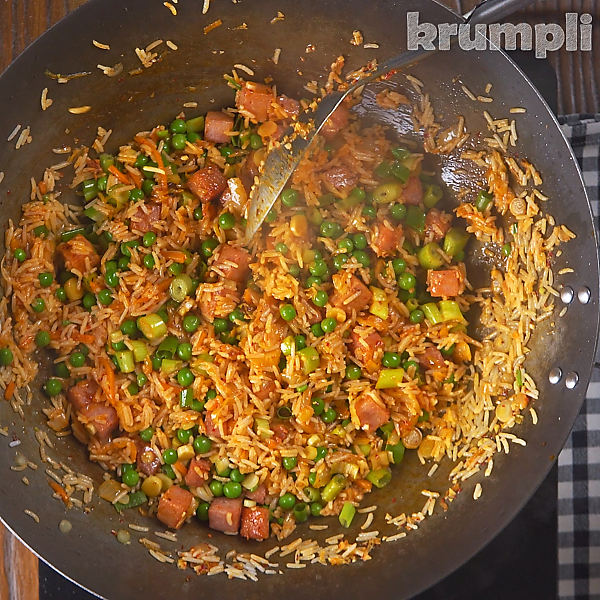 Spam Fried Rice process shot 12 of 16