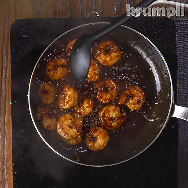 Teriyaki Prawns process shots 8 of 9