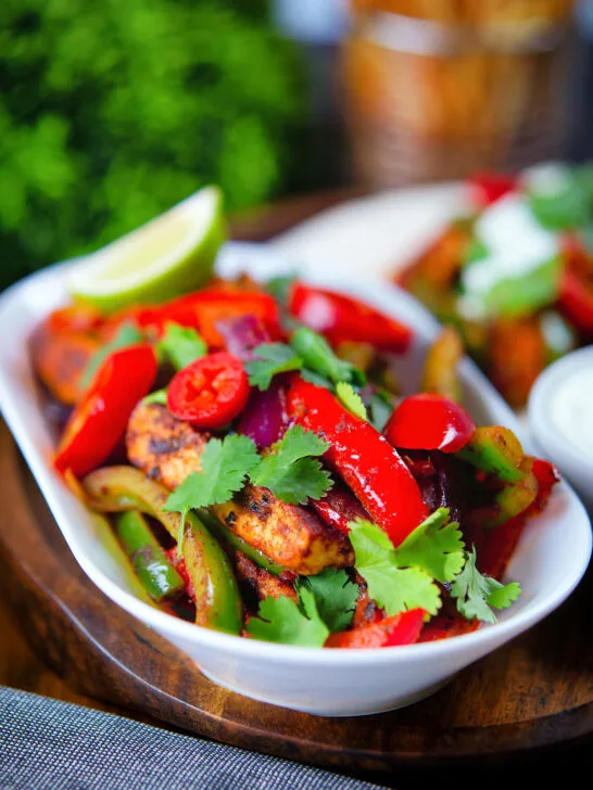 Spicy Mexican influenced halloumi cheese and vegetable fajita filling with fresh coriander.
