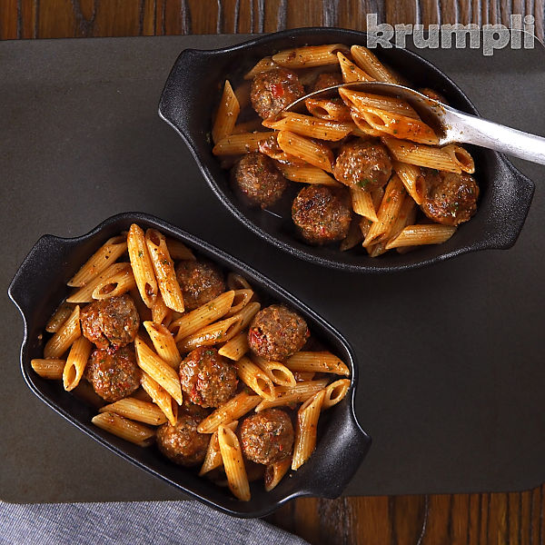 Meatball Pasta Bake process shots 17 of 19