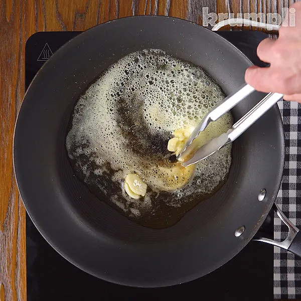 Pork Medallions with Mustard Sauce process shots 3 of 11
