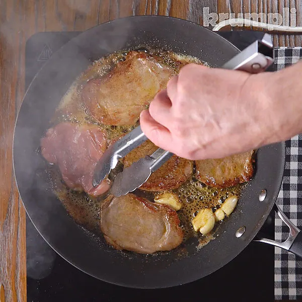 Pork Medallions with Mustard Sauce process shots 5 of 11