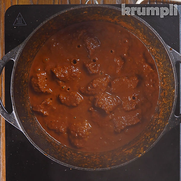 Lamb Saag process shot 13 of 19