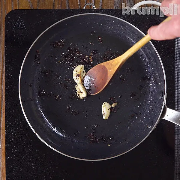 Black Pudding Meatballs process shots 11 of 17