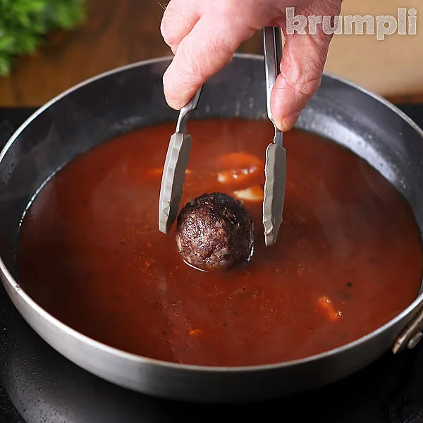 Black Pudding Meatballs process shots 15 of 17