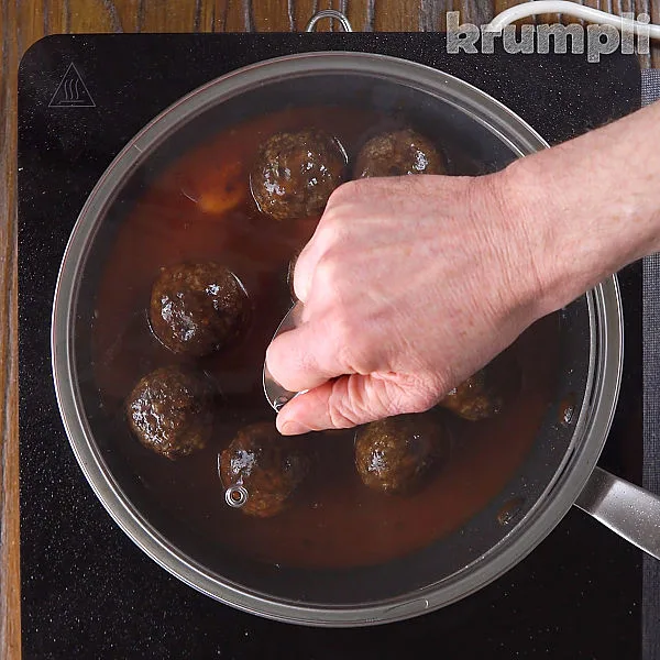 Black Pudding Meatballs process shots 16 of 17