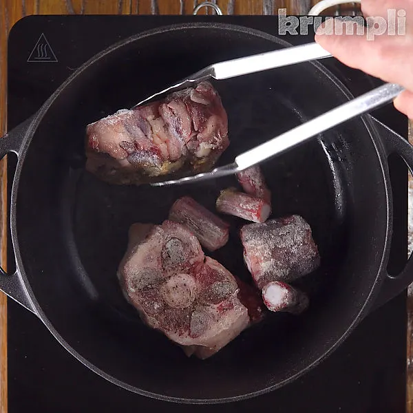 Rabo De Toro process shots 2 of 14