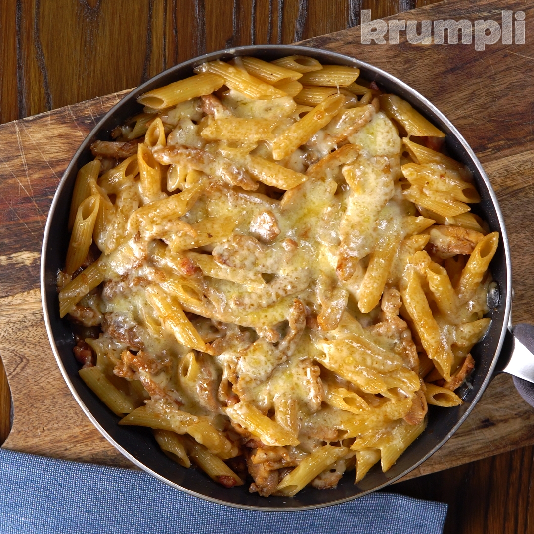 BBQ Chicken Pasta process shots 16 of 16