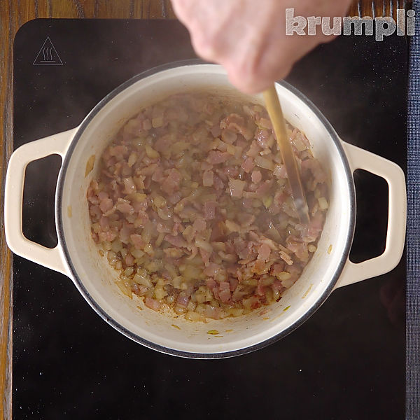 Coq Au Vin Blanc process shot 4 of 17