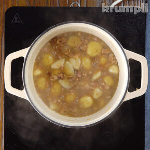 Coq Au Vin Blanc process shot 8 of 17