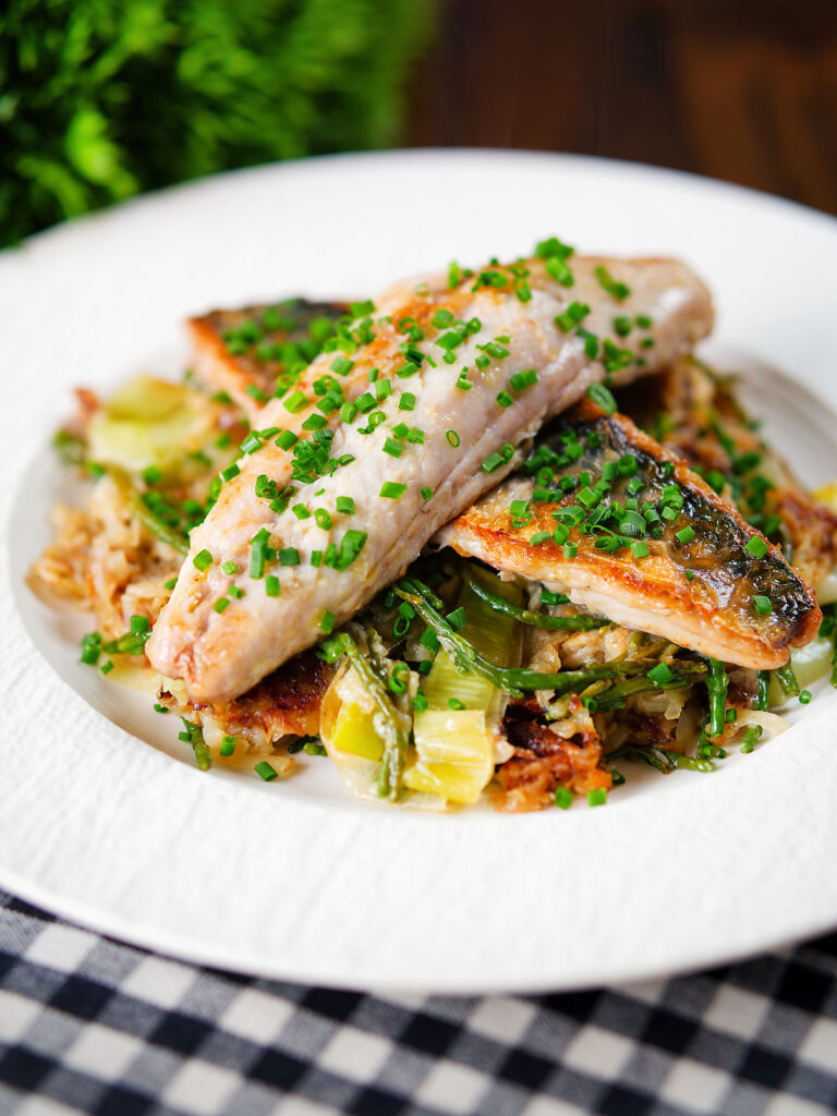 Mackerel fillets with horseradish, leek, potato and samphire hash.