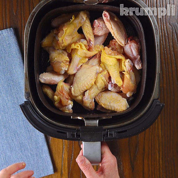 Teriyaki Chicken Wings process shot 5 of 14