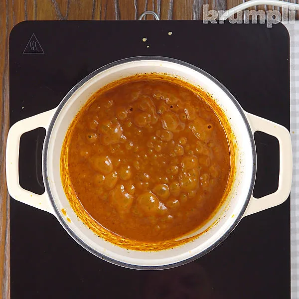 Thai Yellow Chicken Curry process shot 3 of 11