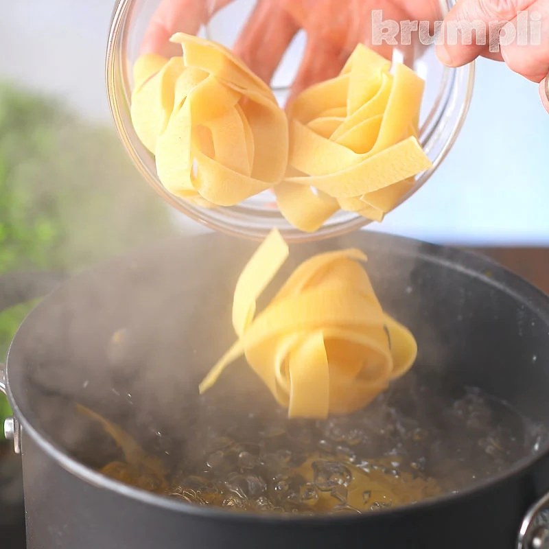Steak Pasta process shot 4 of 7