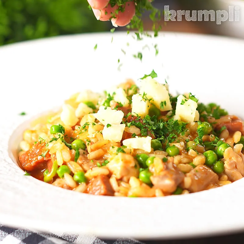 Chicken and Chorizo Risotto process shot 10 of 10