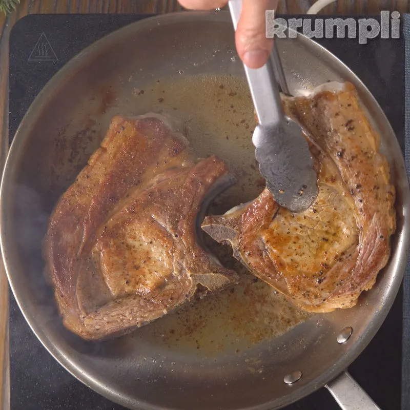 Brown sugar pork chops process shot 2 of 6