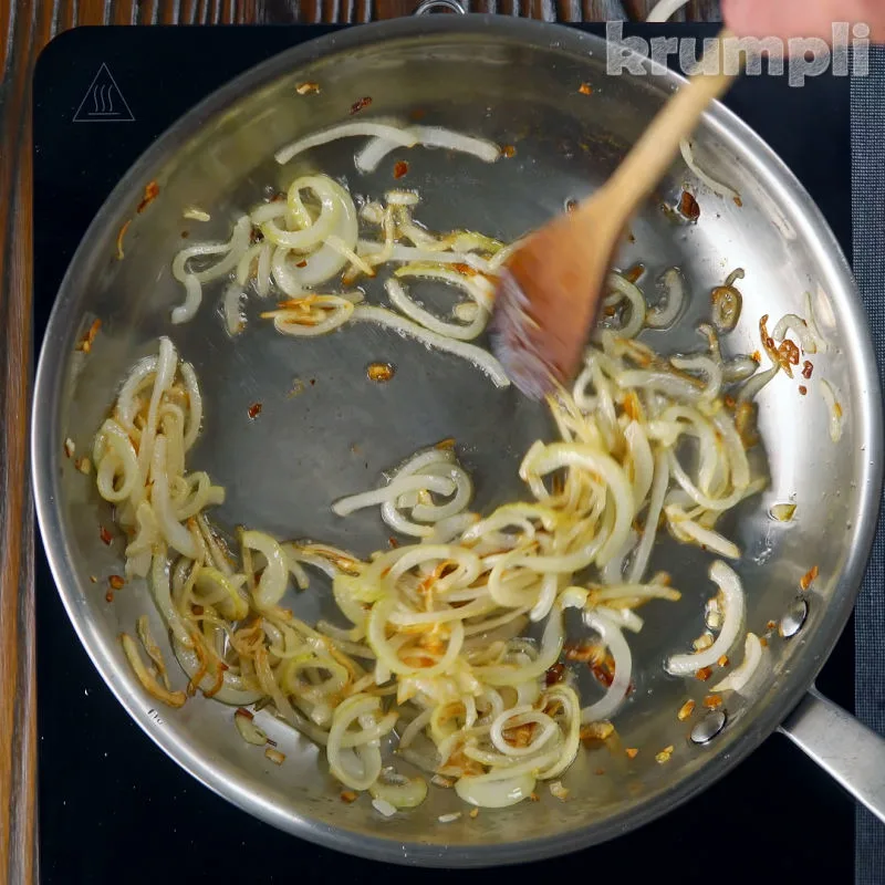 Chickpea Chilli process shot 1 of 7