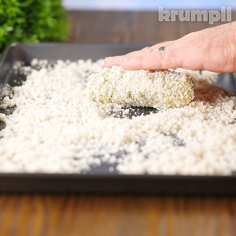 Glamorgan Sausages process shot 11 of 12