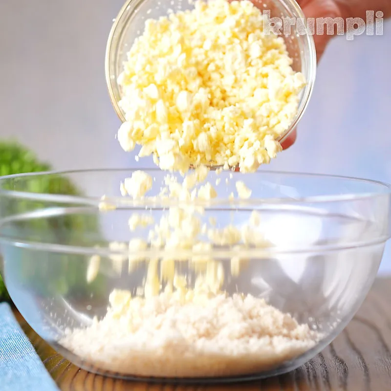 Glamorgan Sausages process shot 3 of 12