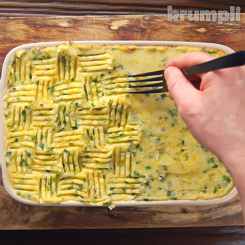 Haggis Shepherds Pie process shot 8 of 9